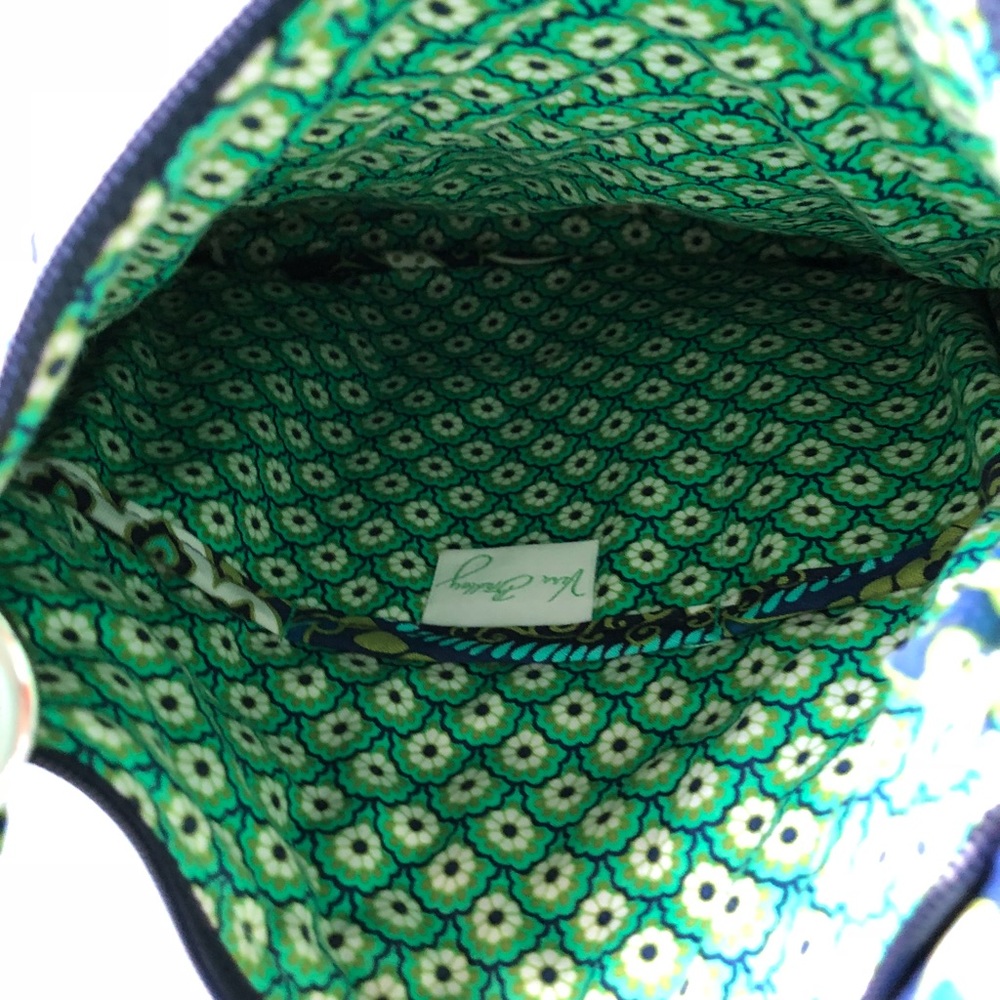 Vera Bradley Hipster Bag - Picture 4 of 4